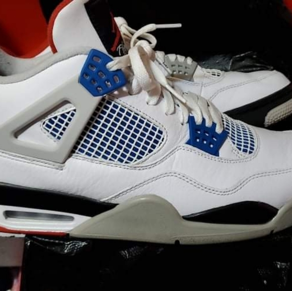 Jordan what the 4 size 13 - Picture 4 of 4